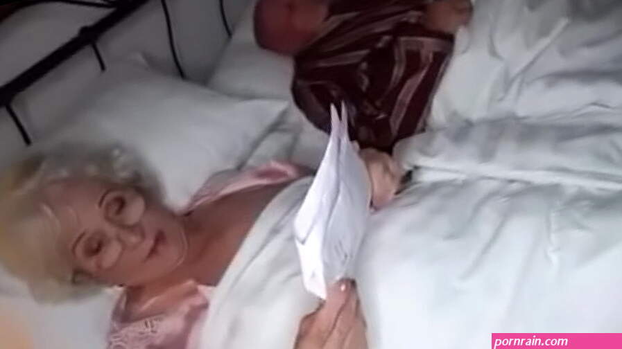 Mi abuela quiere follar