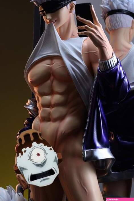 GINA DARLING on X: THIS NEW GOJO FIGURINE IS RUINING MY LIFE OH MY GOD