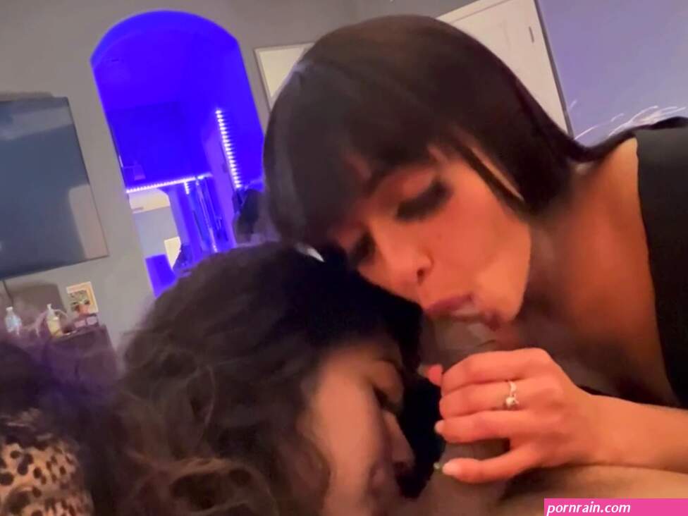 Hot4lexi Fvck.Me.Alyssa- BJ Threesome
