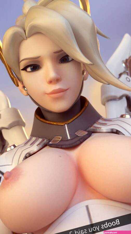 Mercy showing her kit Image