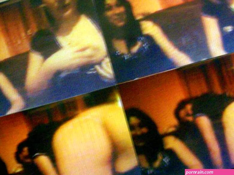 Flashing girls on Omegle 1 pictures