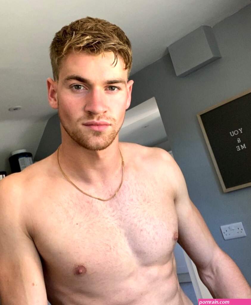 Too Hot To Handles Harry Jowsey Reveals He is An Ivf Baby