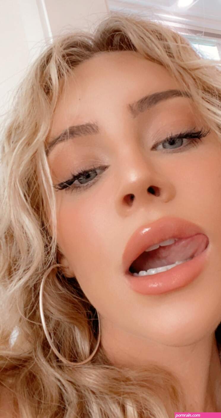 Daisy Keech Leaked Nudes 2 Videos