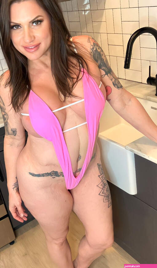 Pink Marie Kelley Porn Pic