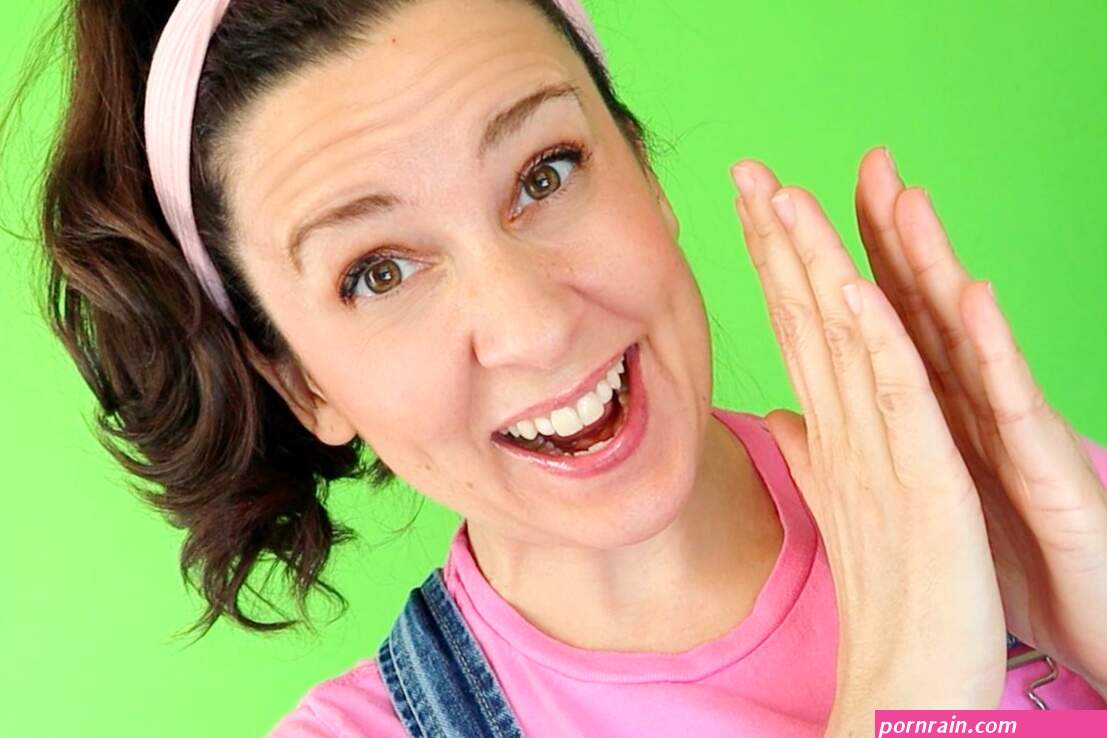 Is Your Kid Obsessed With Ms. Rachel? We Get It. Rachel song Rachel Music for