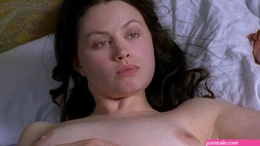 Rebecca Night naked in Fanny Hill