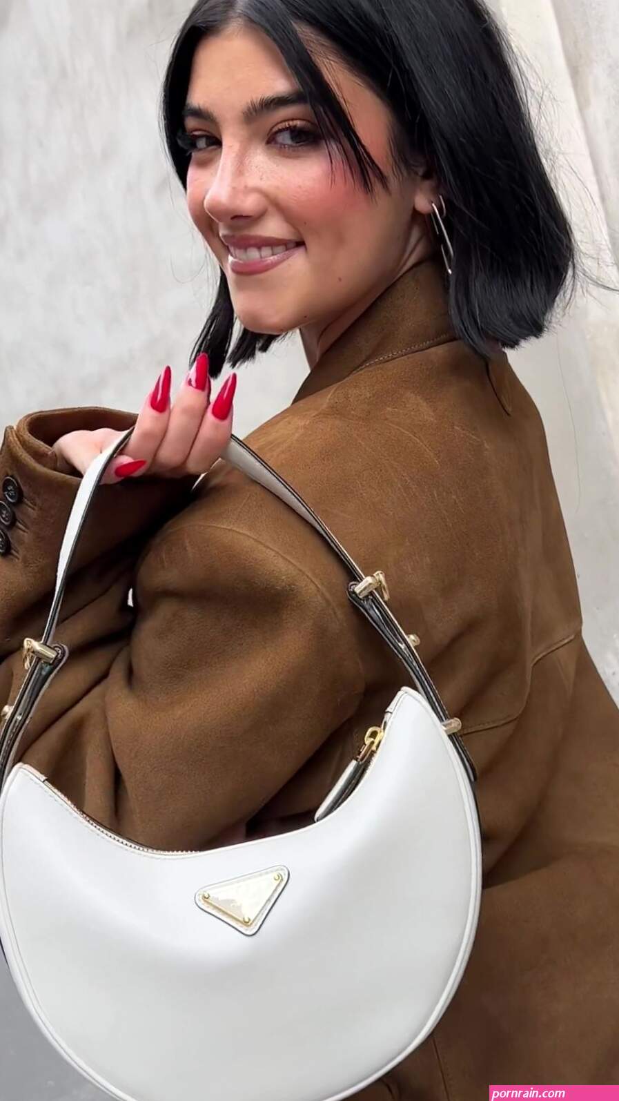 Charli DAmelio 10082023 CelebMafia