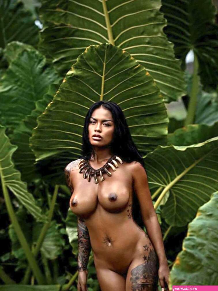 Serliana Rosida Indonesian beauty