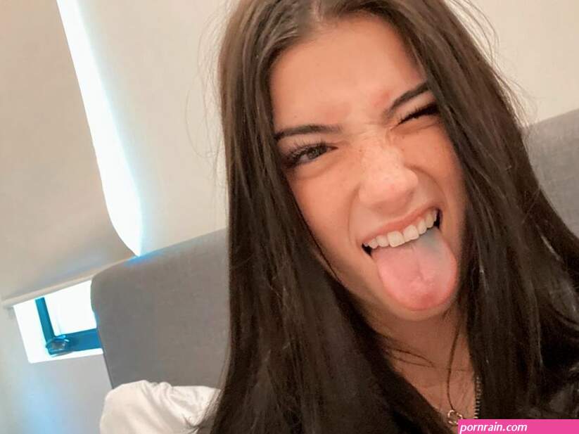 Shared by KAILEY DEANGELO. Find images and videos about charli damelio on We Hea