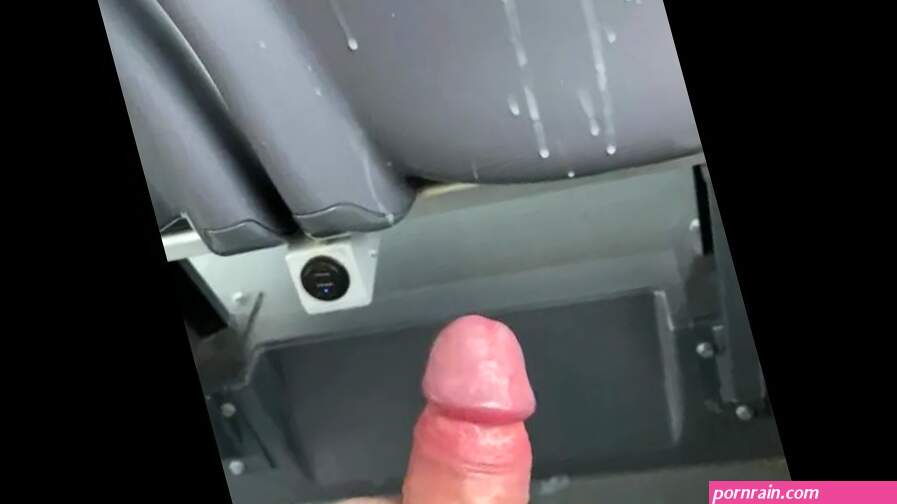 Cumming on bus