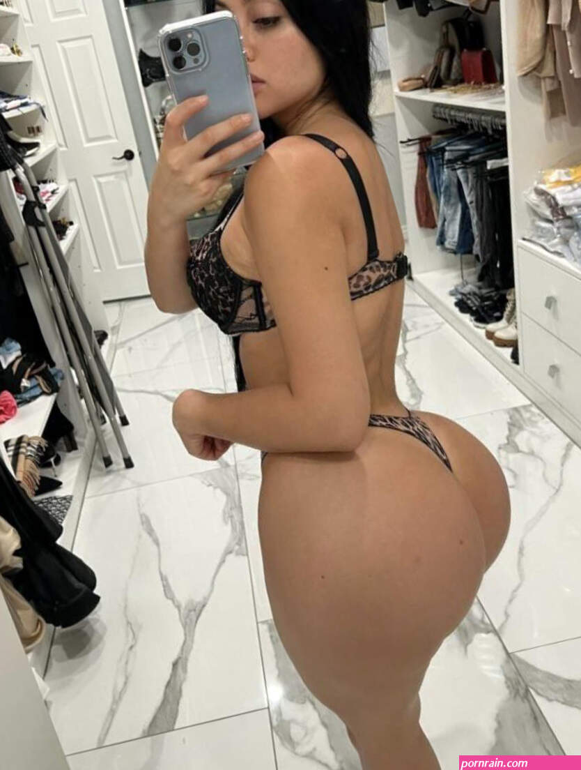 The Pink Privroom: Jailyne Ojeda ONLYFANS