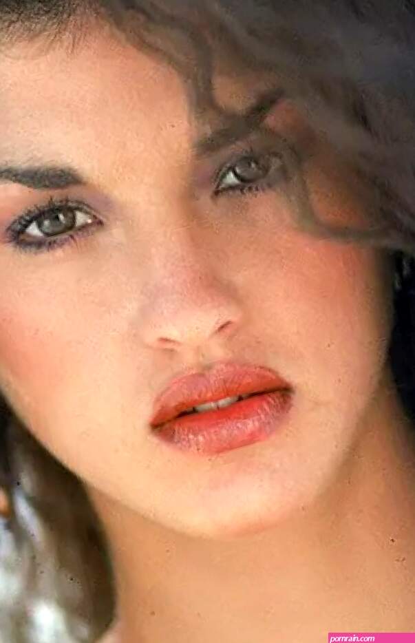 Beauty in the past: models who ruined her looks with plastic