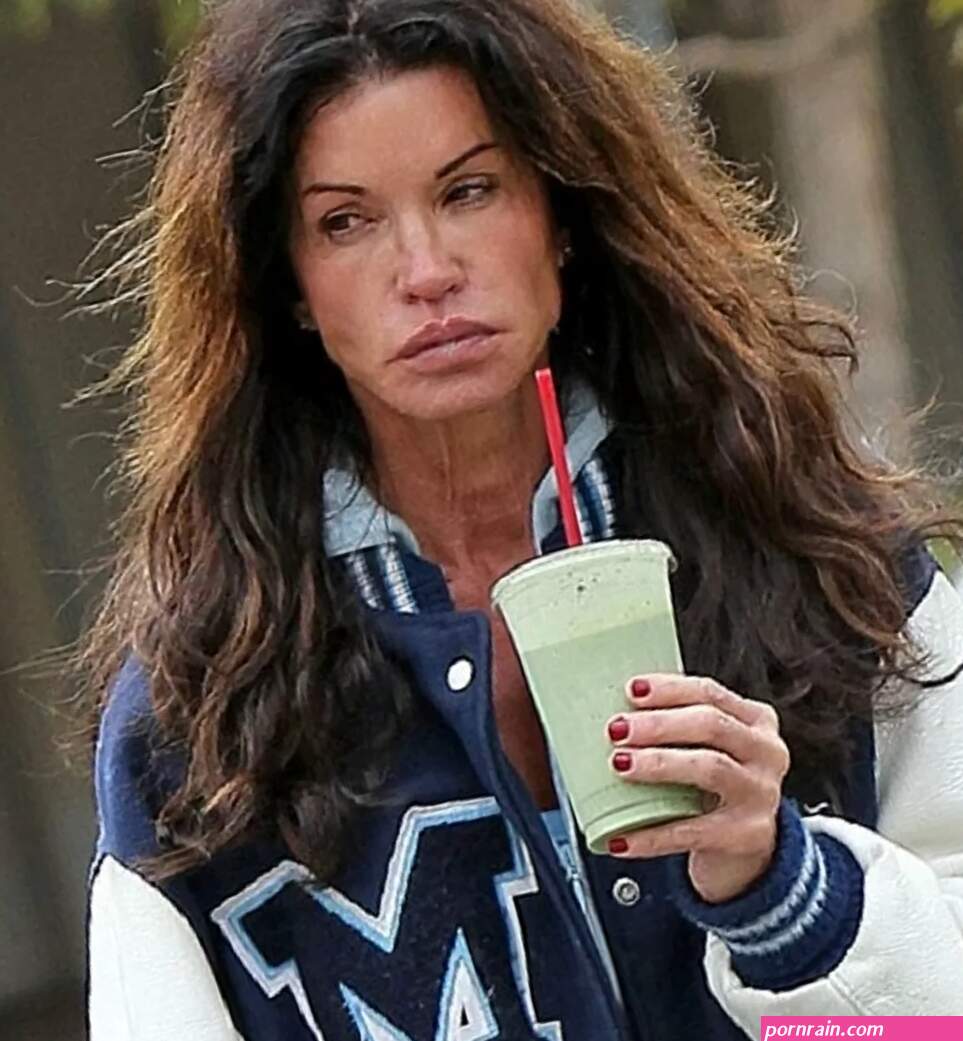 Che fine ha fatto Janice Dickinson? Il declino della bellissima modella dopo gli