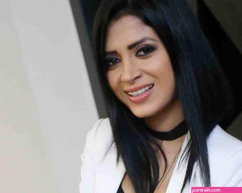 Everything you want to know about Kimberly Flores