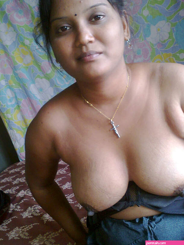 Desi Aunties and Bhabhis