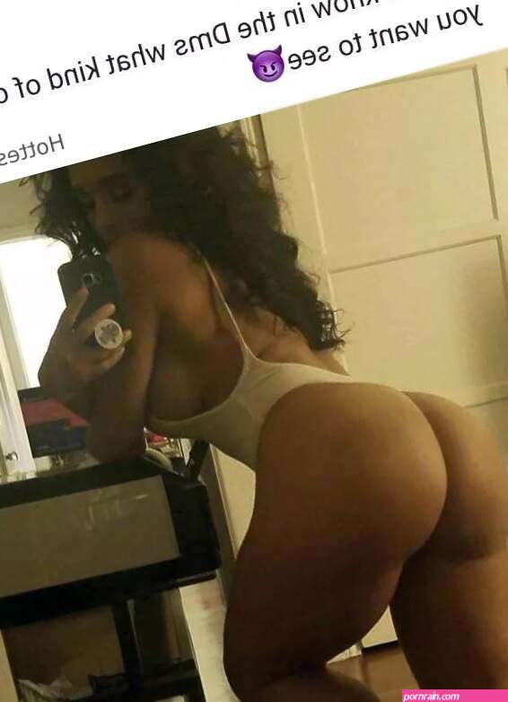 Collection of rare leaks nude photos