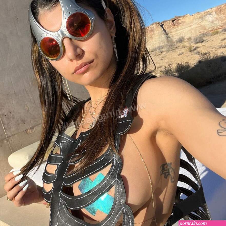 Ash Kash Onlyfans Pictures