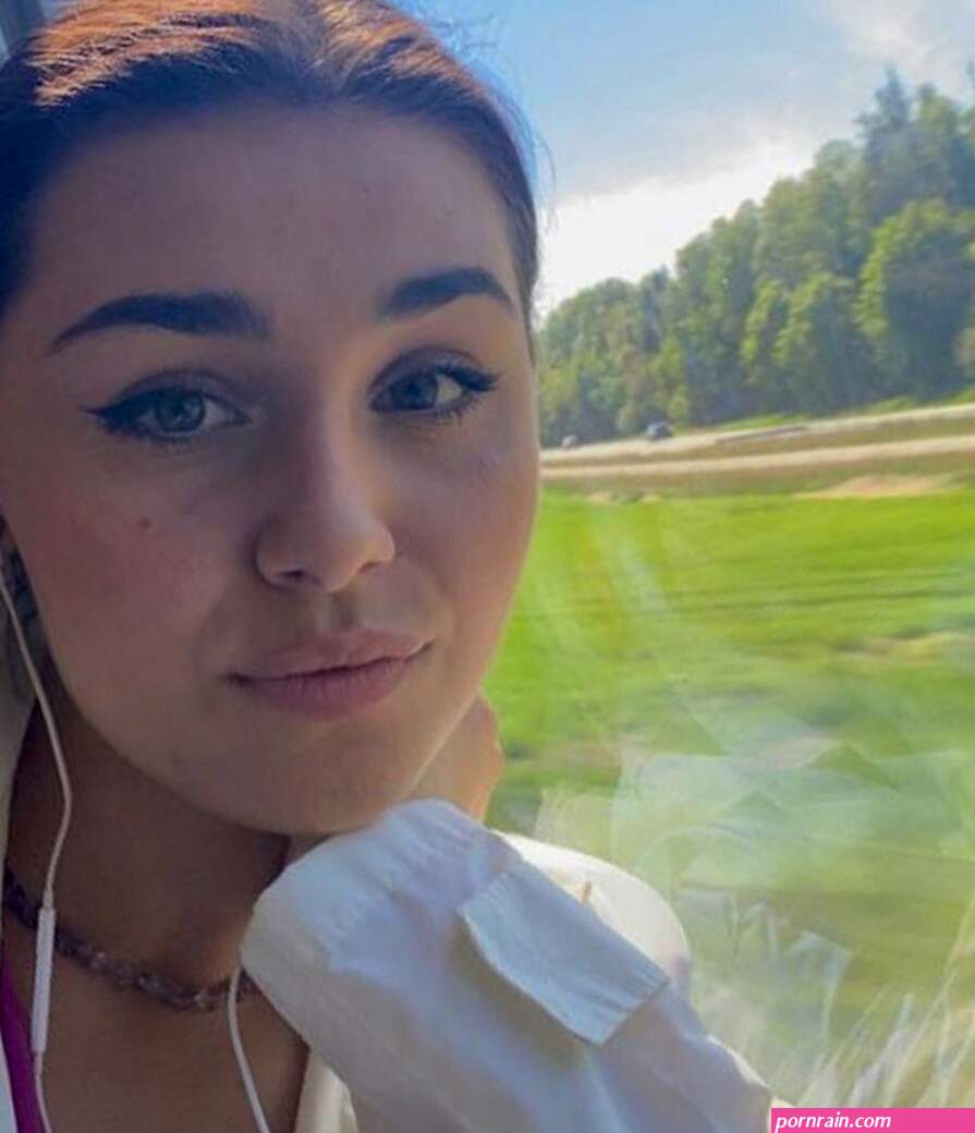 Alessandra Mele Sexy YouTubers Forum
