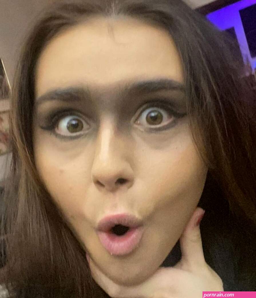 Alessandra Mele Sexy YouTubers Forum