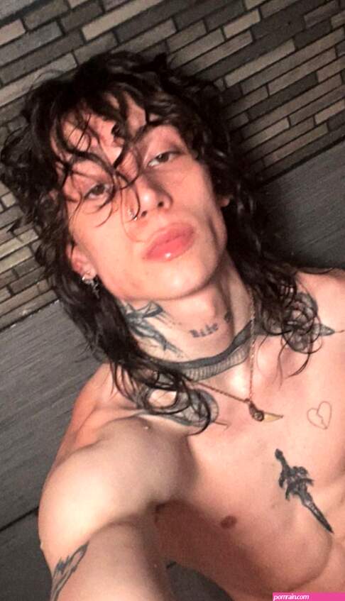 Jordan Powell Onlyfans TOP 0.5 X: RT if u would shower with me