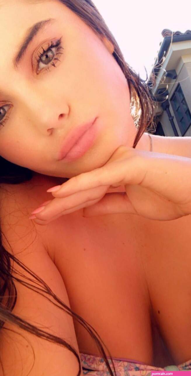 McKayla Maroney Nudes