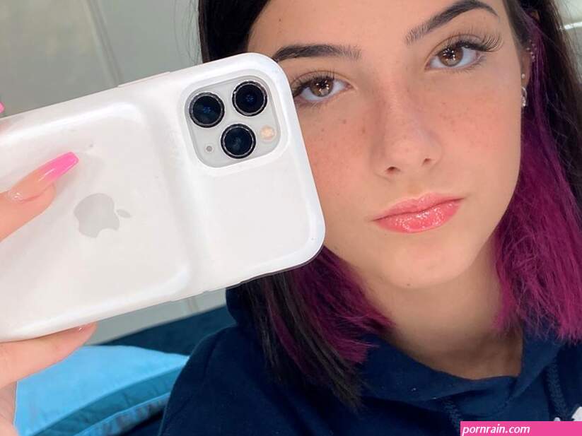 charli