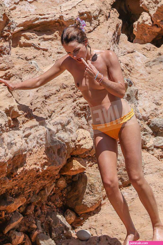 Emma Watson Displays Her Nude Tits On the Beach in Ibiza