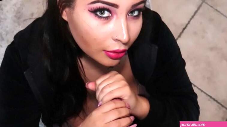 Layla White PinkNails BJ