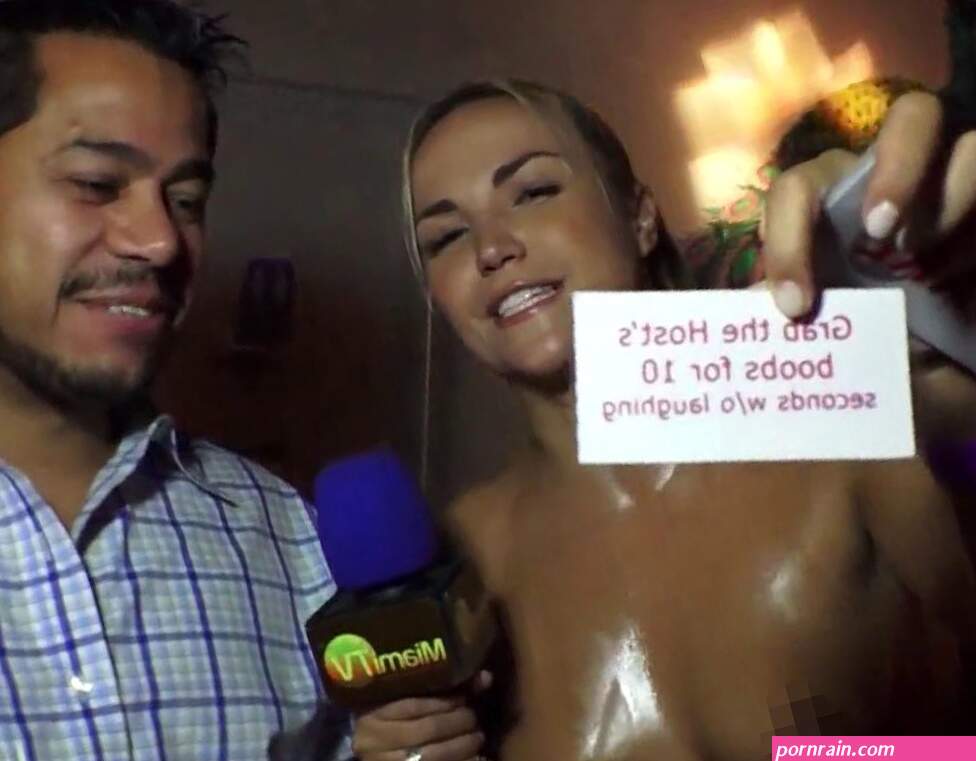 Jenny scordamaglia party boob grab