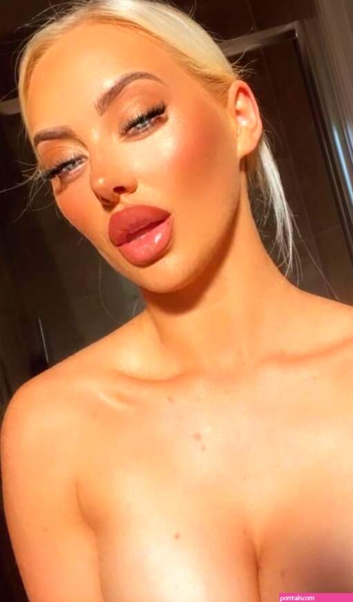 Rhiannon Blue Leaked 11