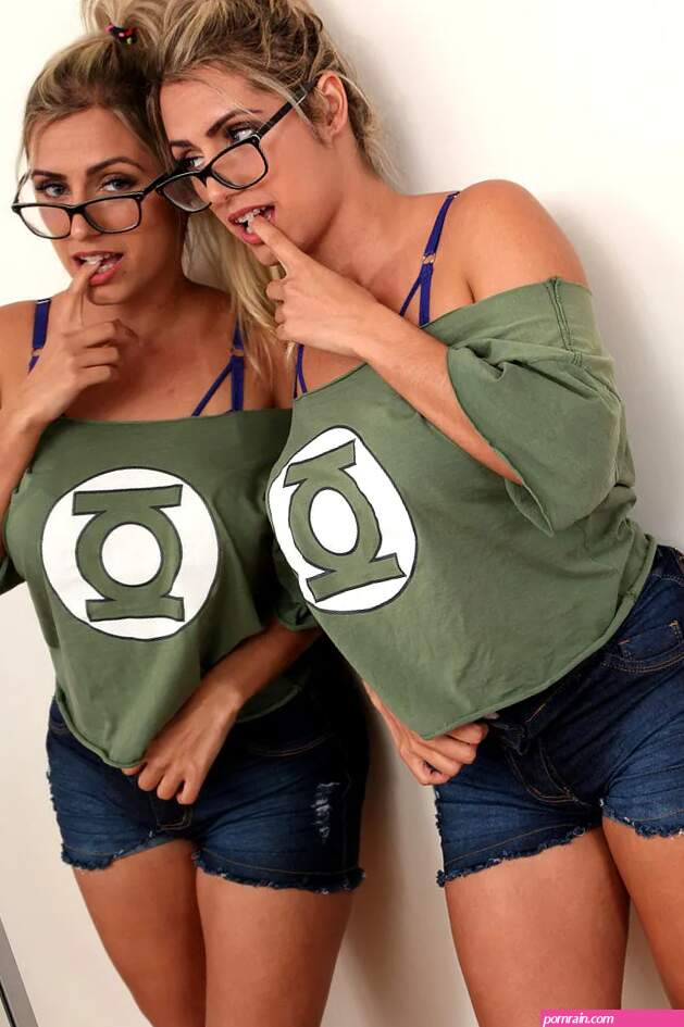 Heavyonhotties threesome