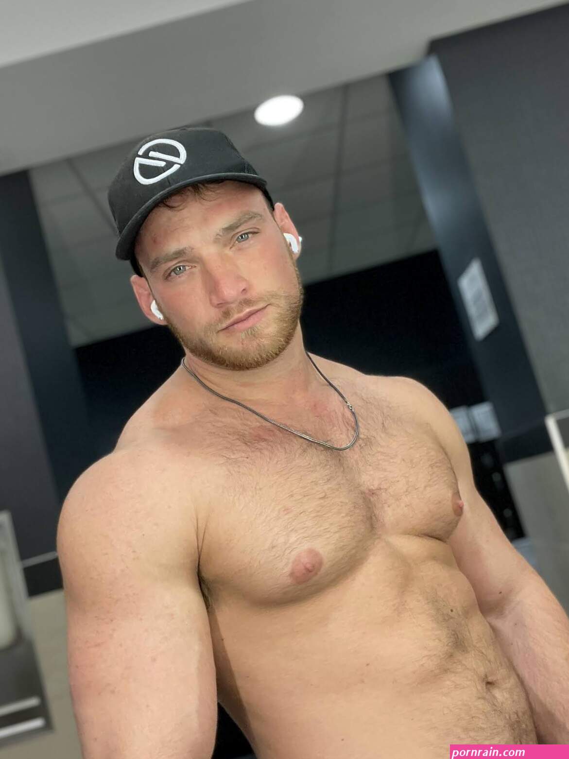 NAVYFUCKER