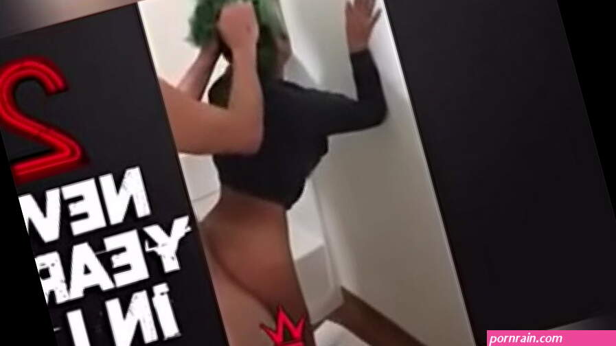 Damn this girl is FINE