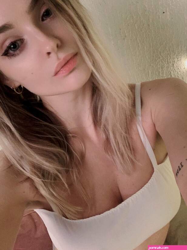 KATSSBY Sophie Katssby Nude Leaked OnlyFansPatreon