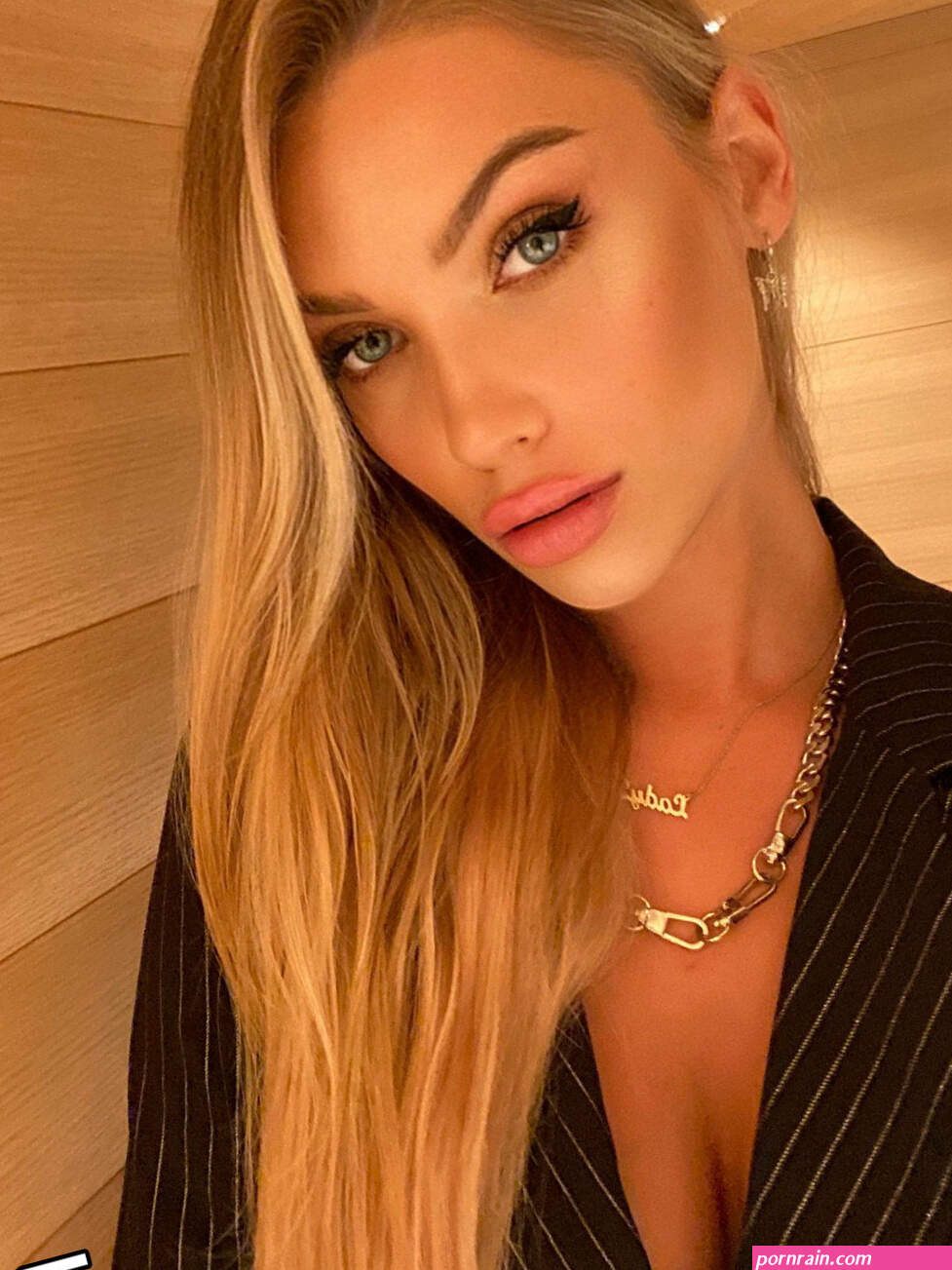 Melindalondon Nude OnlyFans Leaks