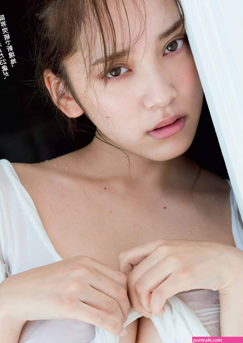 Weekly Playboy 2020 No.05 Kurusu Rin Miyu Yoshii Sato Airi Tomaru Sayaka Sum