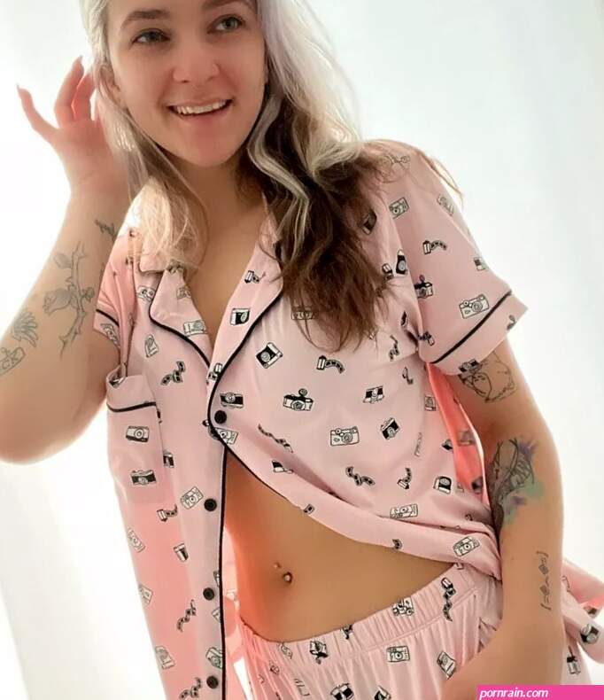 Tara Tote Nude OnlyFans Leak Picture AXrAhXYKdq