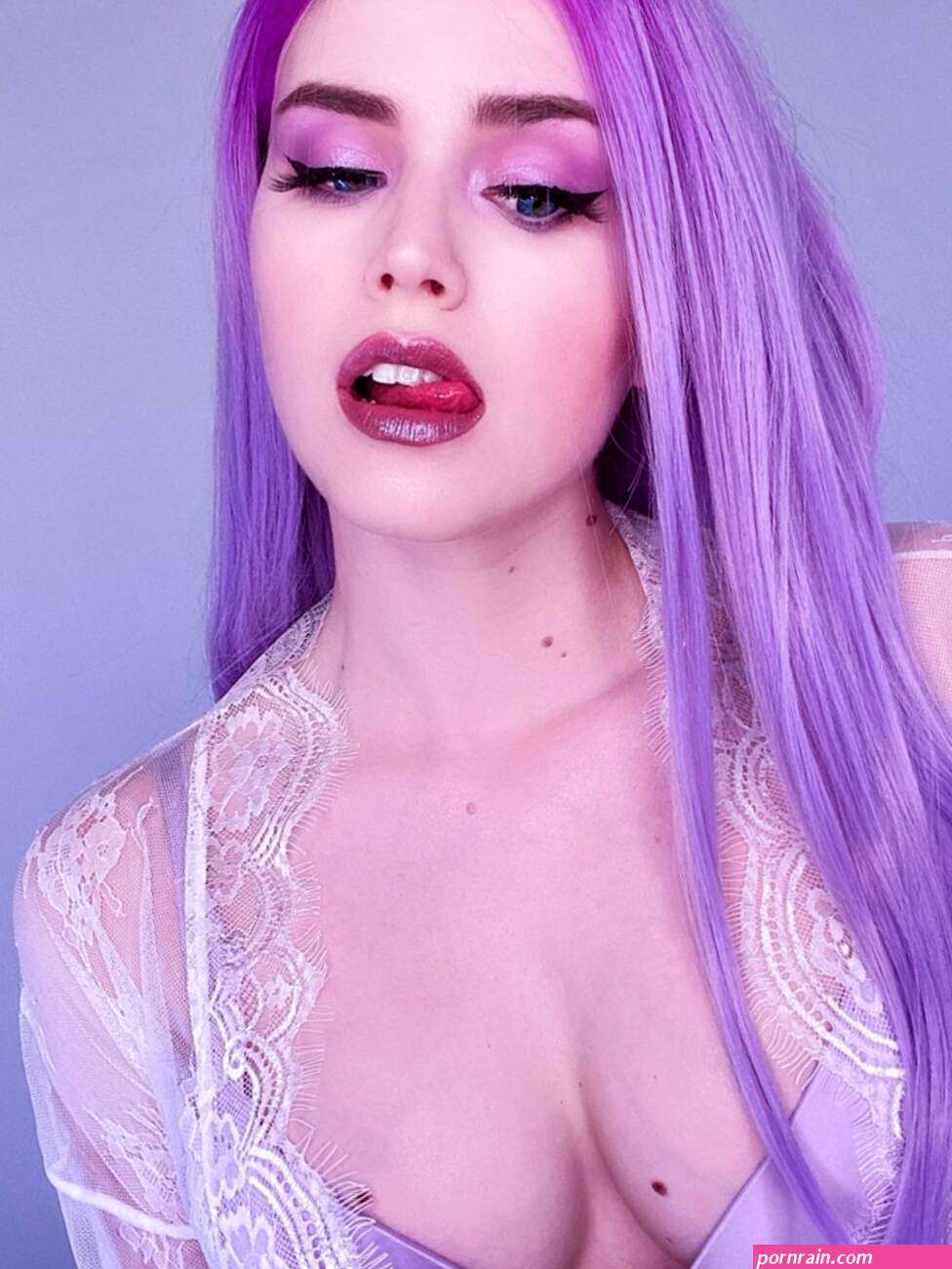 Adeline Frost adelinefrost