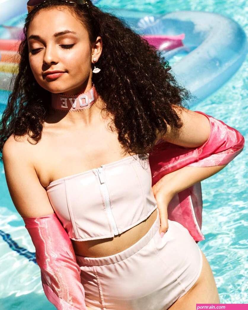 infirmière Destinataire Un milliard kayla maisonet bikini Impitoyable inonder Cr