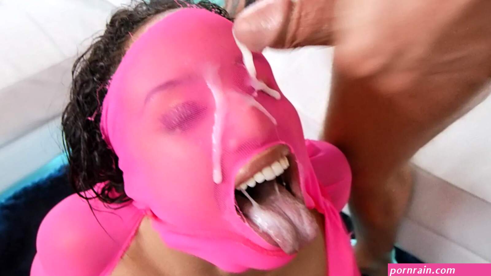 Alexis Tae in Oiled Up Down To Fuck Photo 1
