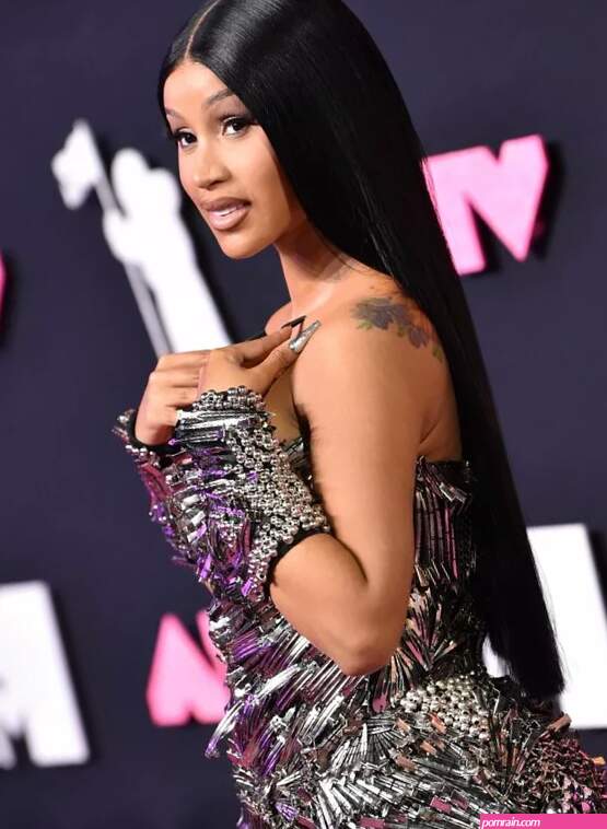 Cardi B Nude OnlyFans Leak Picture J56nYkwX5j