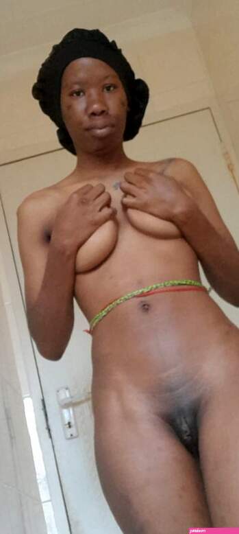 Hairy Ebony Pussy Ebony1711 X