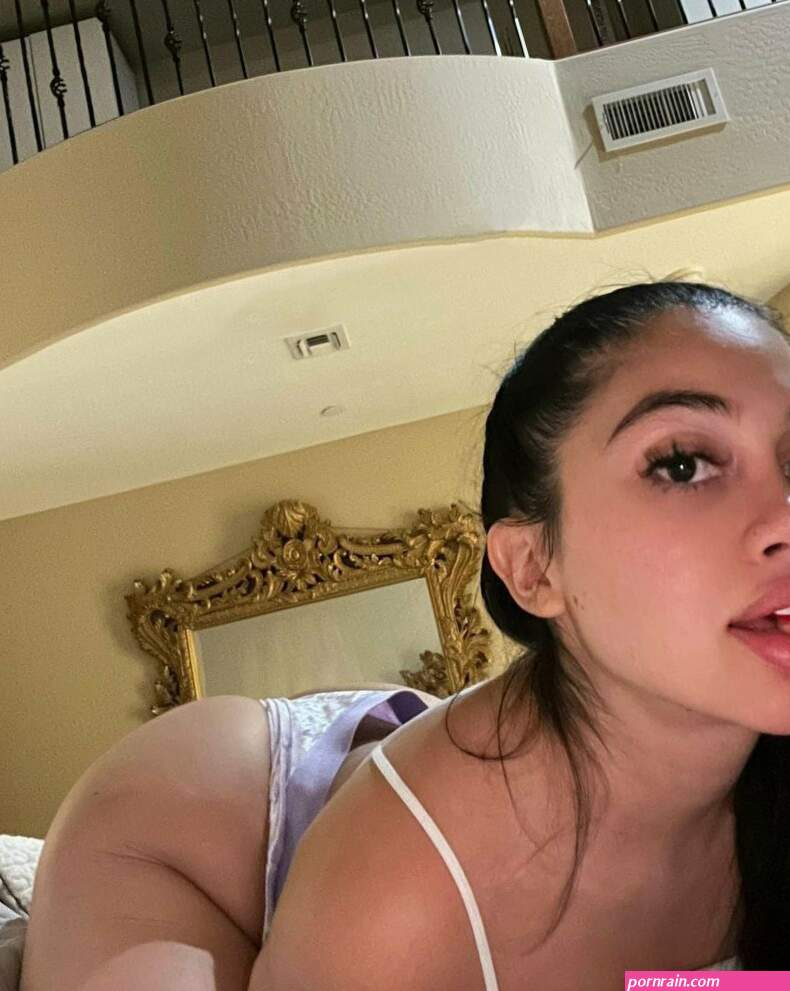Jailyne Ojeda mega nudes:-