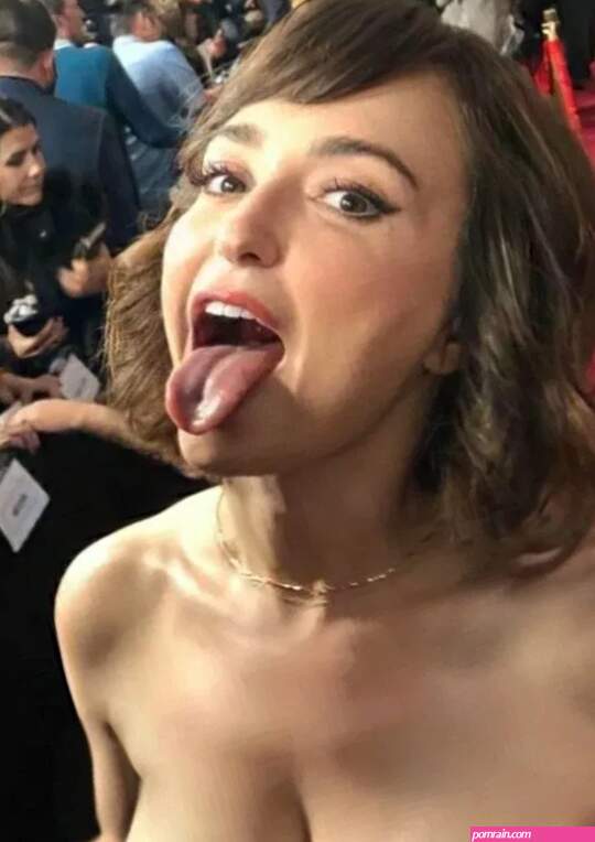 Leaks Nude Milana Vayntrub Onlyfans Photo Gallery