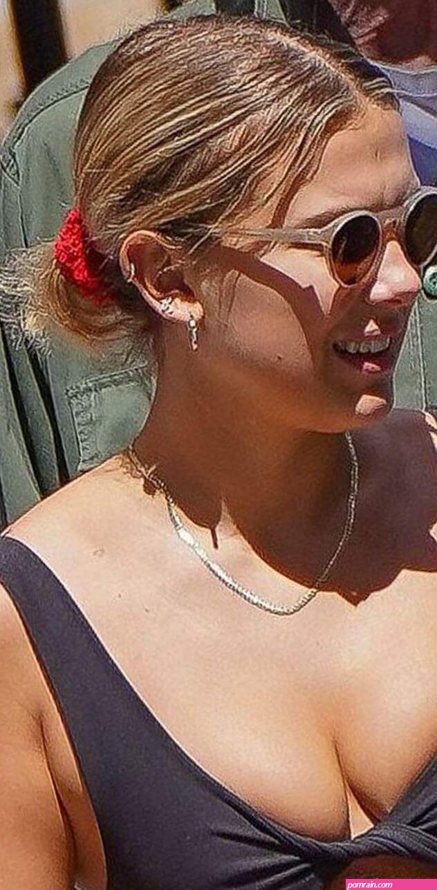 Millie Bobby Brown Sexy Seen Flaunting Her Hot Cleavage On The Street In New York