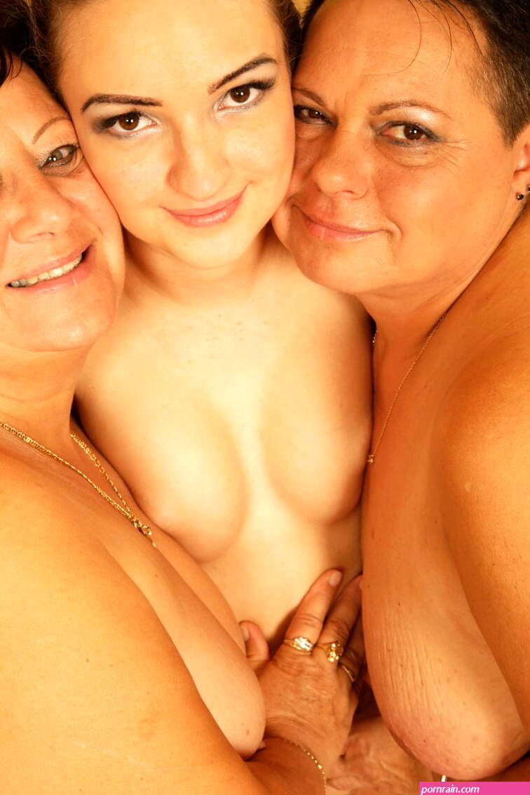 Maturenl Maturenl Model Nnl Mother Daughter Nude Photos yes porn pics xxx