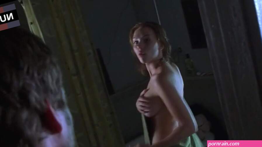 Scarlett Johansson Side Boob