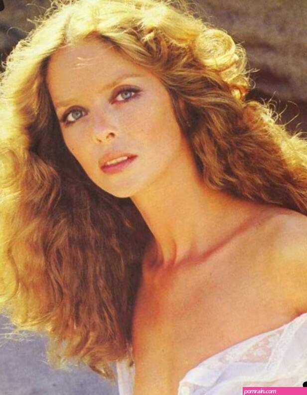 BARBARA BACH Nude