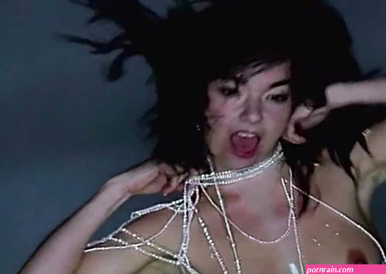 Nude video celebs Actress Bjork