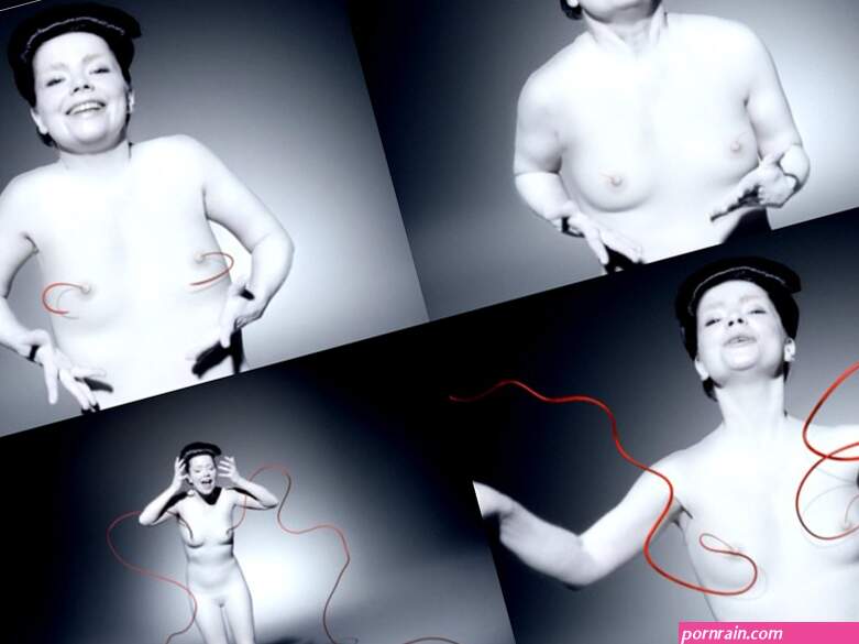 Bjork Nude. Bjork Sex Tape
